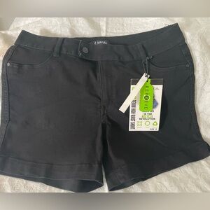 D. Jeans Womens High Waisted Black 5" inseam Shorts,  Black  Size 12